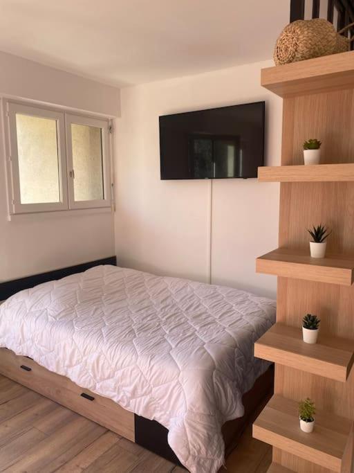 Studio Moderne Et Cosy Avec Balcon Et Parking Apartman Périgueux Kültér fotó